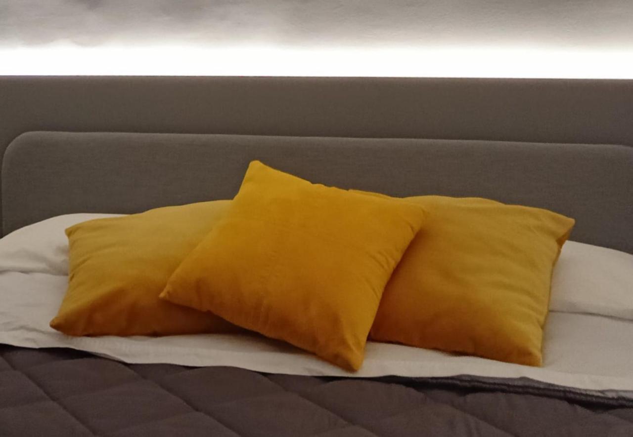 Narciso Boutique Apartment Acireale Buitenkant foto