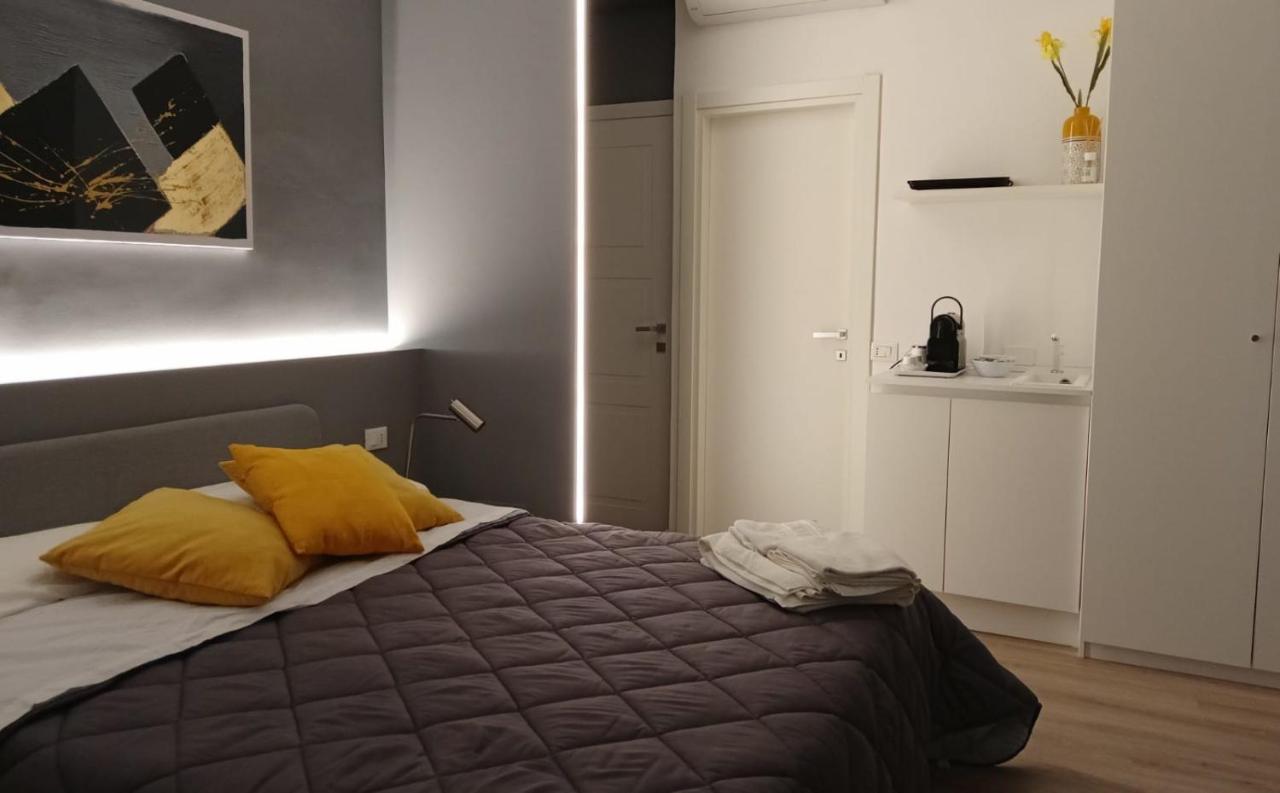 Narciso Boutique Apartment Acireale Buitenkant foto